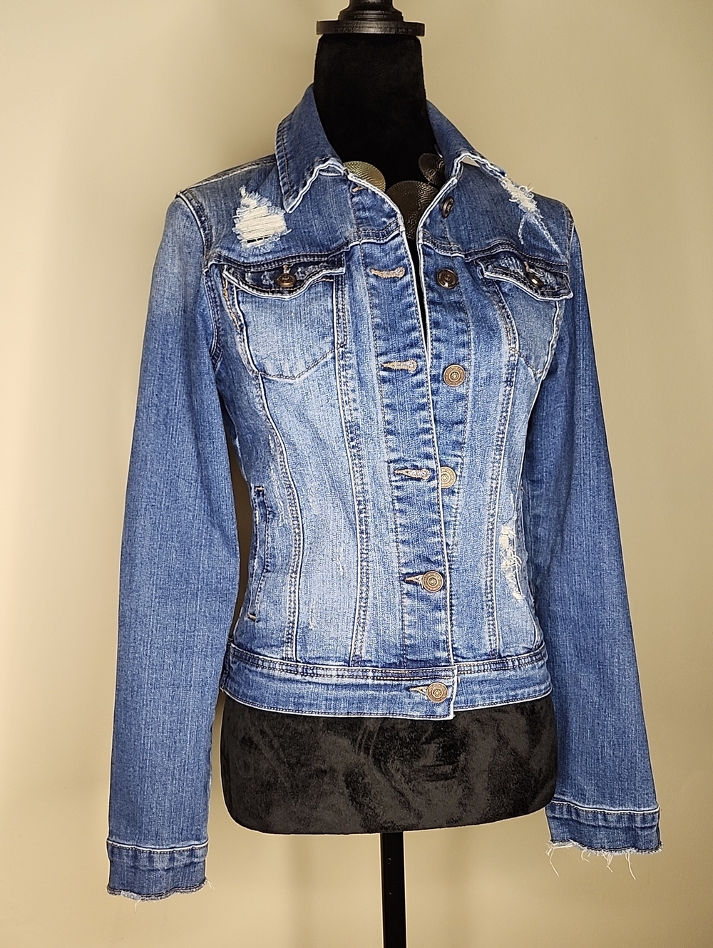 Enjean Distressed Stretch Denim Jacket Medium Wash Trucker Style 6 Pocket